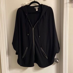 Neiman Marcus short sleeve poncho